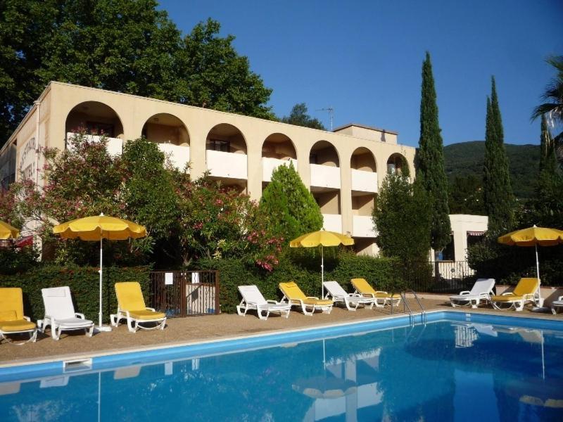 Le Roussillon 2* Amélie-les-Bains-Palalda
